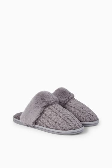 Women - Knitted slippers - cable knit pattern - dark gray