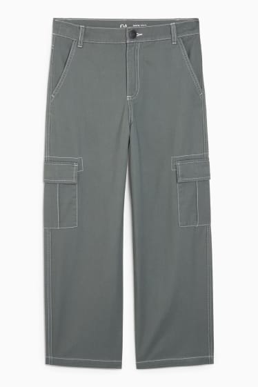 Kinder Buben - Cargo Jeans - Thermojeans - grün