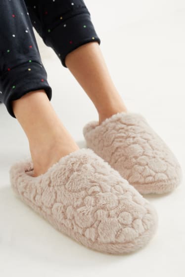 Femei - Papuci de casă din blană artificială - Mickey Mouse - bej