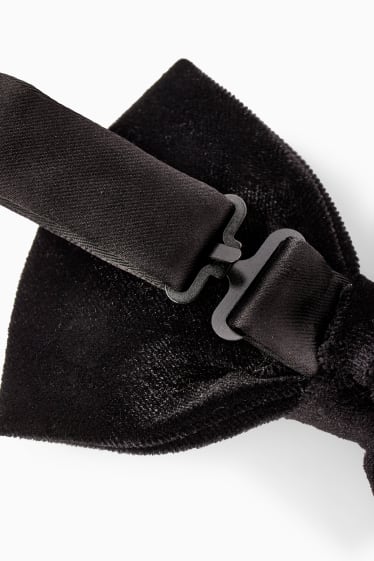 Men - Velvet bow tie - black