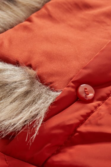 Kobiety - Kurtka pikowana z kapturem i obszyciem ze sztucznego futerka - ciemnopomarańczowy