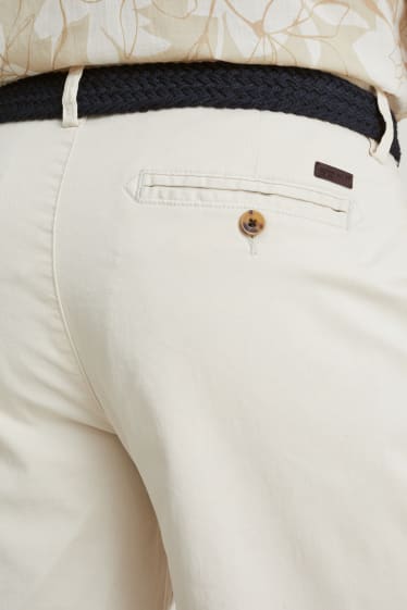 Home - Pantalons curts amb cinturó - beix clar
