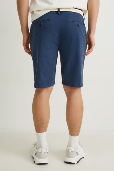 Men - Shorts with belt - dark blue