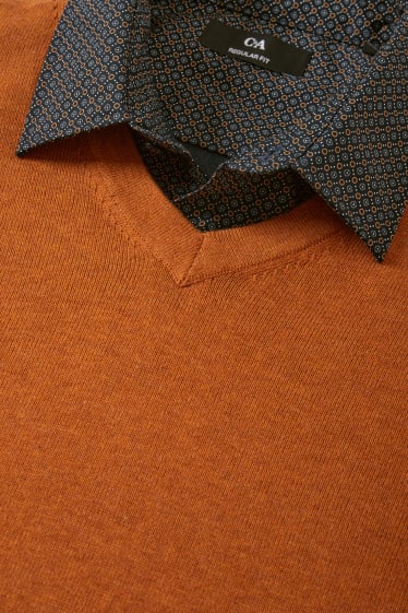 Heren - Fijn gebreide trui en overhemd - regular fit - kent - lichtbruin