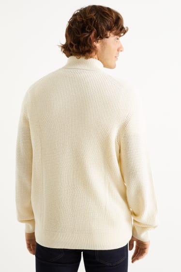 Mężczyźni - Sweter z golfem - kremowobiały