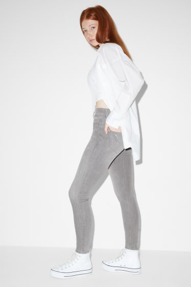 Ados & jeunes adultes - CLOCKHOUSE - skinny jean - mid waist - LYCRA® - jean gris clair