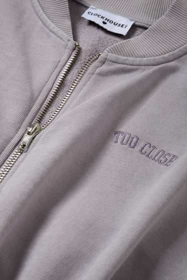 Jóvenes - CLOCKHOUSE - chaqueta universitaria crop - violeta claro