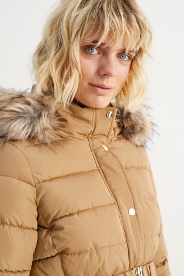 Damen - Steppjacke mit Kapuze und Kunstfellbesatz - hellbraun
