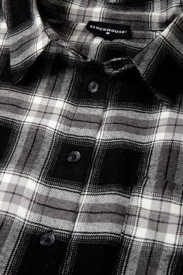 Adolescenți și tineri - CLOCKHOUSE - bluză din flanel - în carouri - alb / negru