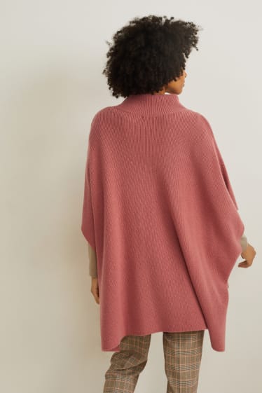 Women - Knitted cashmere blend poncho - dark rose