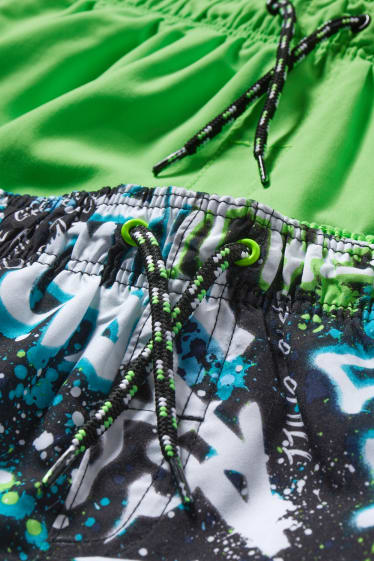 Bambini - Confezione da 2 - shorts da mare - verde chiaro