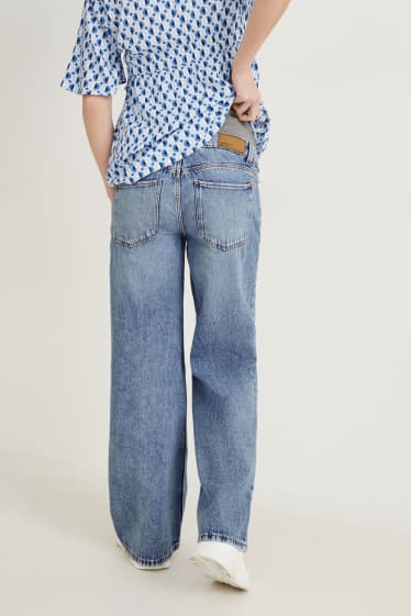 Dona - Texans de maternitat - wide leg jeans - texà blau