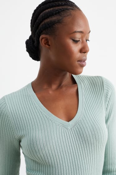 Damen - Basic-Pullover mit V-Ausschnitt - gerippt - mintgrün