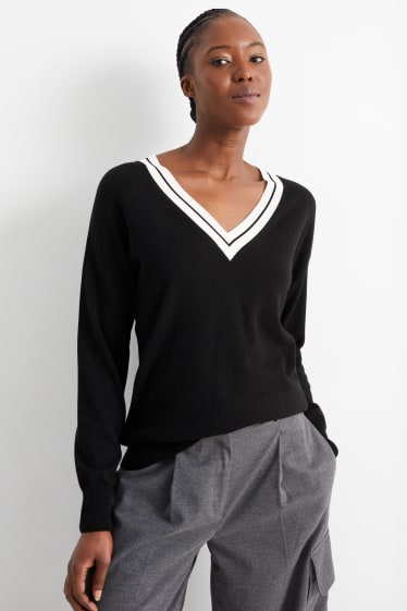 Women - V-neck jumper with cashmere - black