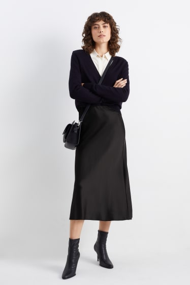 Women - Satin skirt - black