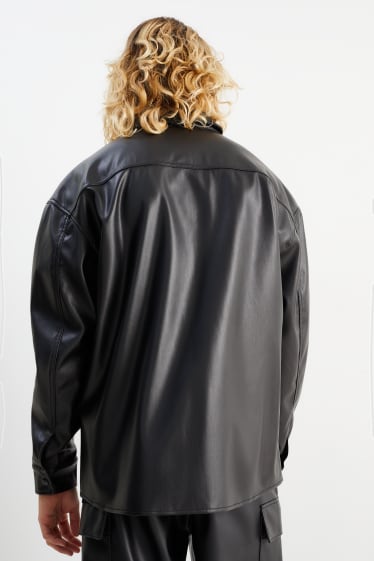 Herren - Hemdjacke - Lederimitat - schwarz