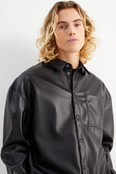 Home - Sobrecamisa - pell sintètica - negre