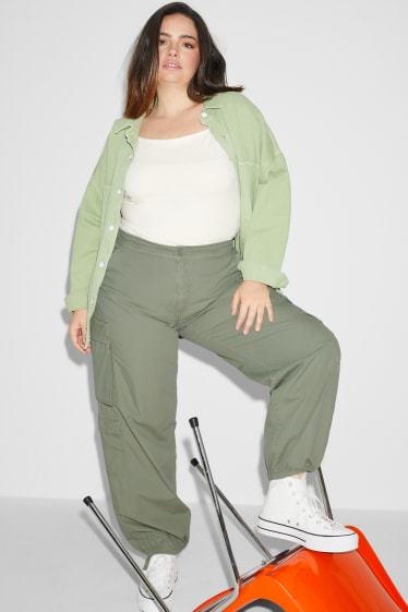 Women - CLOCKHOUSE - cargo trousers - mid-rise waist - relaxed fit - green