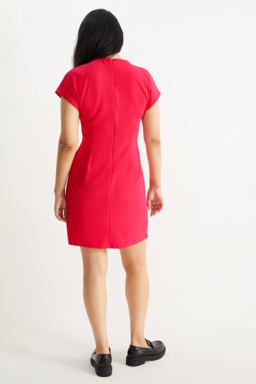 Women - Fit & flare dress - pink