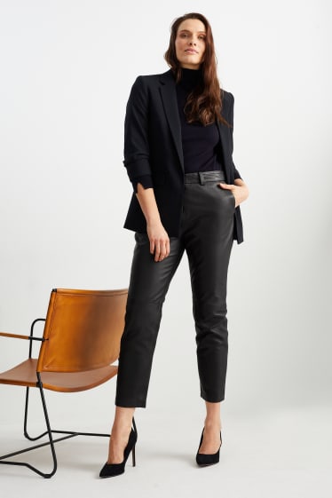 Femei - Pantaloni din piele - talie înaltă - tapered fit - negru