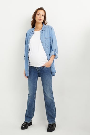 Women - Maternity jeans - straight jeans - denim-light blue