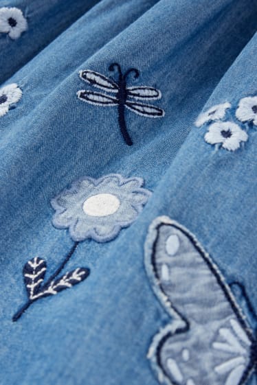 Dzieci - Sukienka dżinsowa - w kwiatki - dżins-niebieski