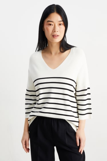 Women - Basic fine knit jumper - striped - cremewhite