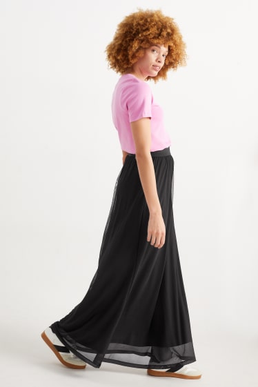 Women - Mesh skirt - black