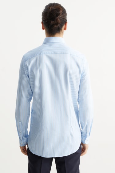 Hombre - Camisa de oficina - slim fit - cutaway - de planchado fácil - de rayas - azul claro