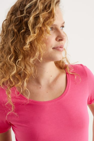 Damen - Basic-T-Shirt - dunkelrosa
