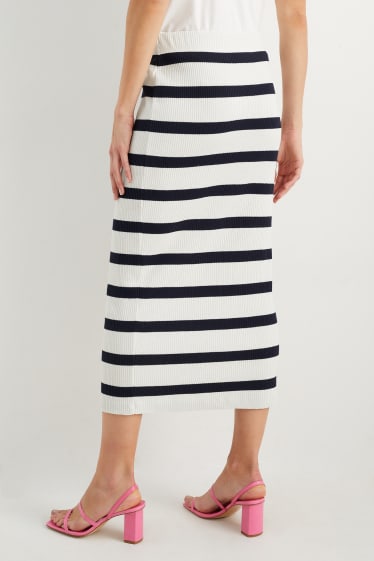 Women - Knitted skirt - striped - white / blue