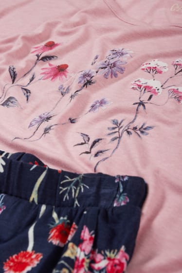 Dámské - Viskózové pyžamo - s květinovým vzorem - růžová