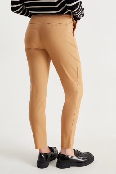 Women - Cloth trousers - mid-rise waist - slim fit - light brown