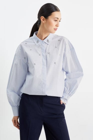 Damen - Bluse mit Strasssteinen - hellblau