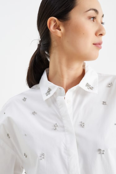 Femei - Bluză cu ștrasuri - alb