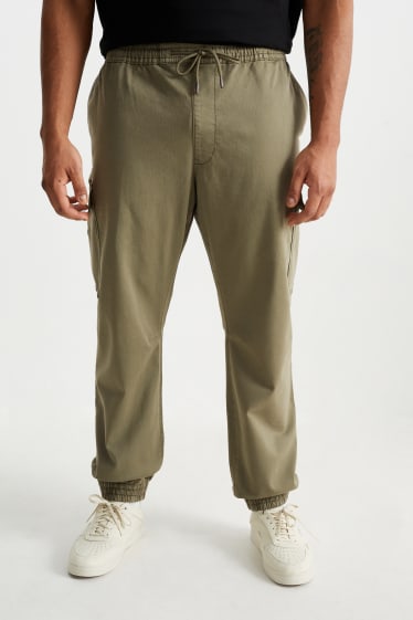 Bărbați - Pantaloni cargo - tapered fit - LYCRA® - kaki