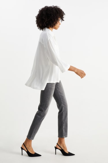 Women - Straight jeans - high waist - denim-gray