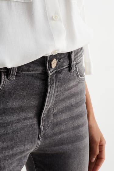 Damen - Straight Jeans - High Waist - jeansgrau