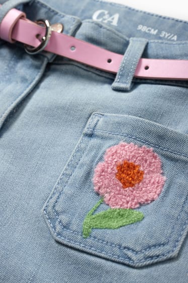 Dětské - Květinový motiv - džínové šortky s páskem - džíny - světle modré