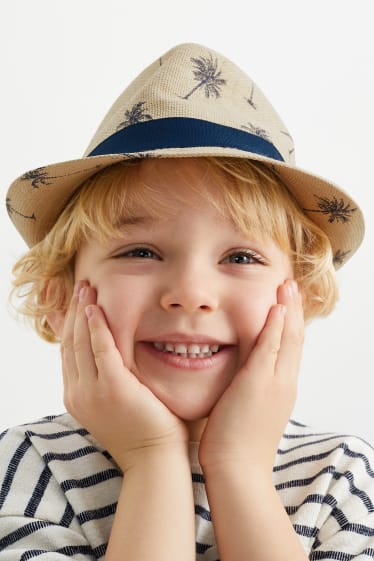 Niños - Palmeras - sombrero de paja - beis