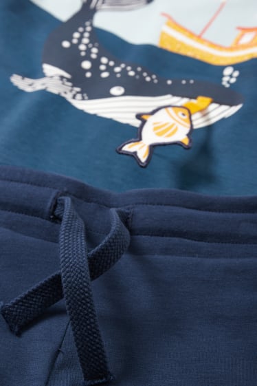 Copii - Balenă și barcă - set - tricou cu mânecă scurtă și pantaloni scurți - 2 piese - albastru deschis