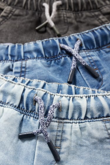 Kinderen - Set van 3 - korte spijkerbroek - jeanslichtblauw
