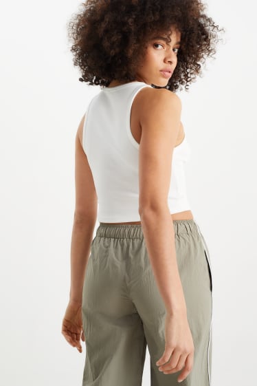 Mujer - Top crop - blanco roto