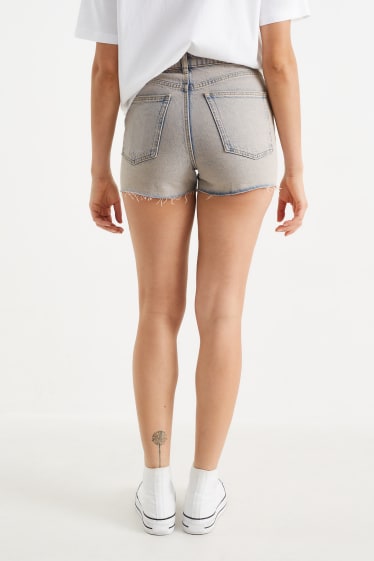 Jóvenes - CLOCKHOUSE - shorts vaqueros - high waist - vaqueros - gris claro