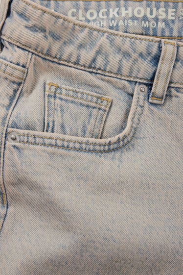 Dospívající a mladí - CLOCKHOUSE - džínové šortky - high waist - džíny - světle šedé