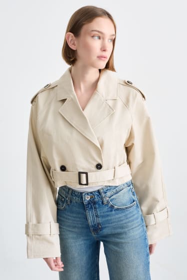 Mujer - CLOCKHOUSE - chaqueta crop - beige claro