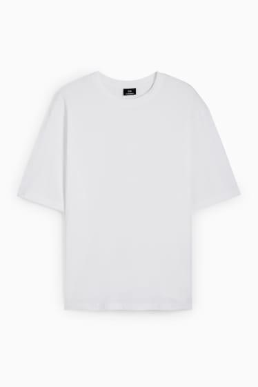 Mężczyźni - T-shirt oversize - biały