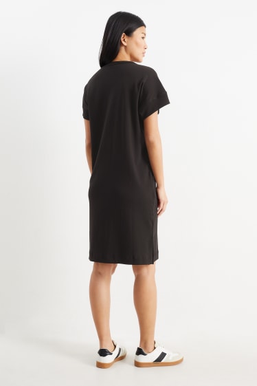 Mujer - Vestido básico estilo camiseta - negro