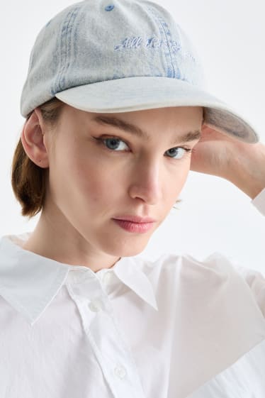 Kobiety - Dżinsowa czapka z daszkiem - dżins-jasnoniebieski