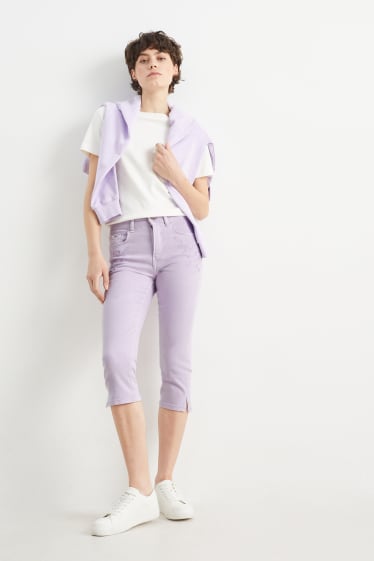 Femmes - Jean capri - mid waist - violet clair